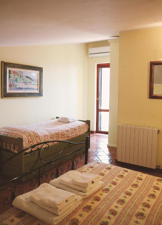 Bed & Breakfast Spigolatrice ซาปรี ภายนอก รูปภาพ