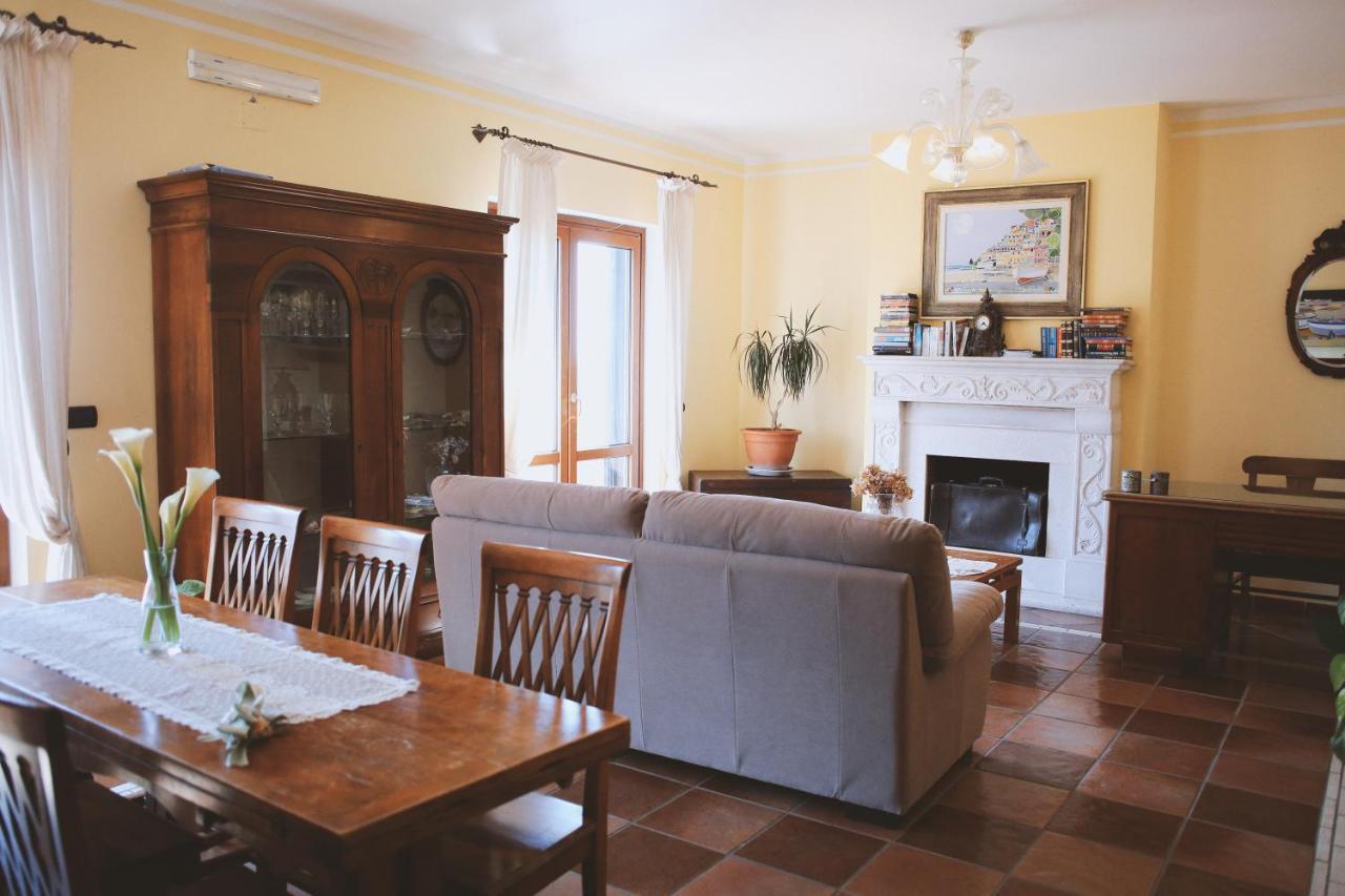 Bed & Breakfast Spigolatrice ซาปรี ภายนอก รูปภาพ